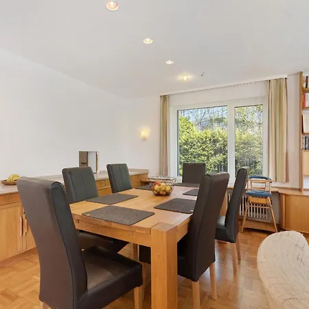 Hegaudomizil Apartment