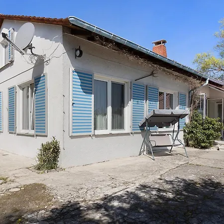 Hegaudomizil Apartment